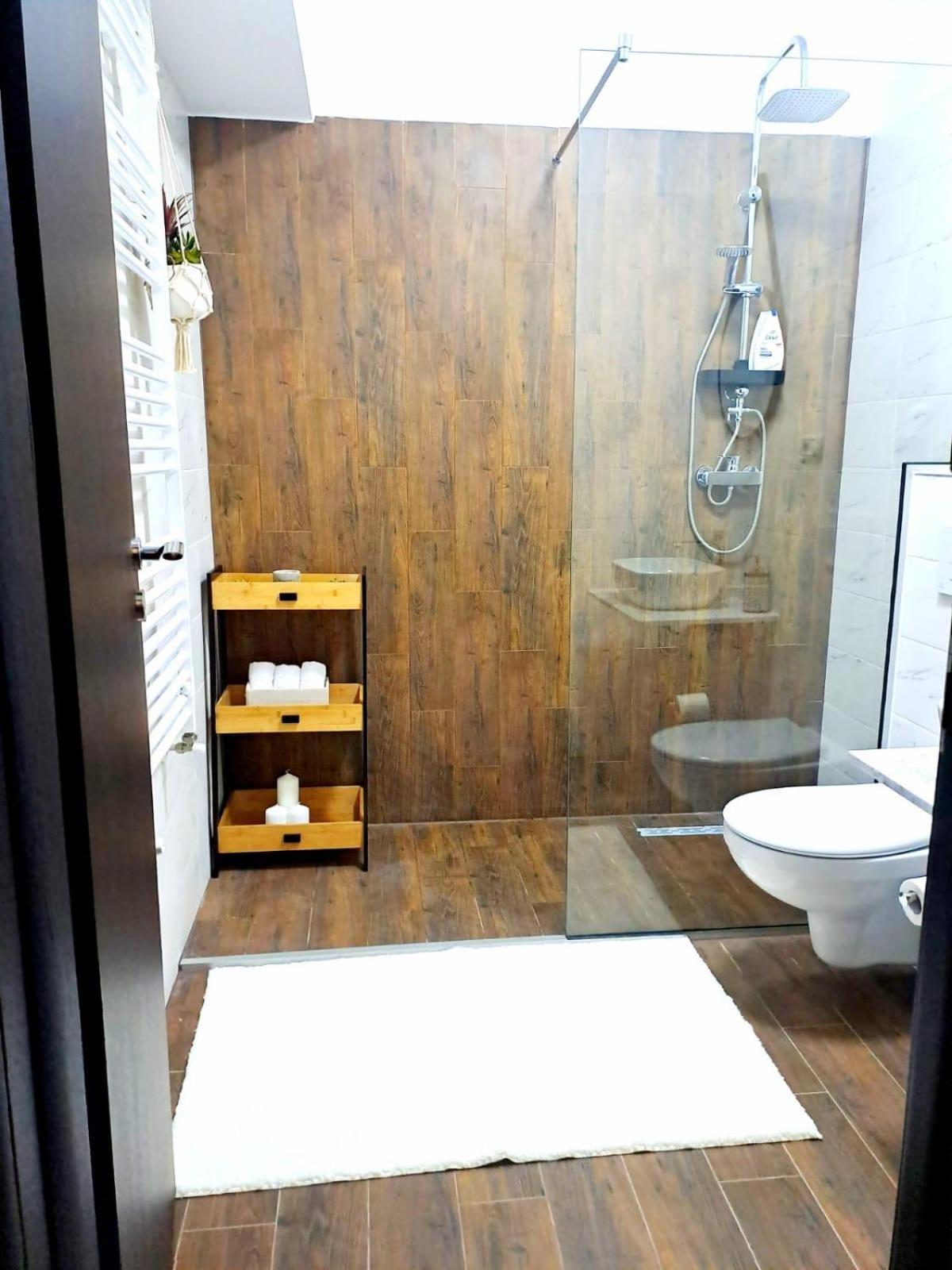 Mountain Breeze Luxury Ac & Parcare Privata * Braşov